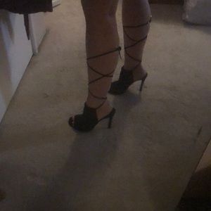 Never Worn Steve Madden SOPHIE lace up heels.